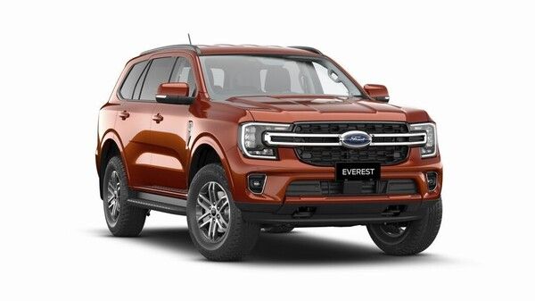 ford everest suv 2023 brown
